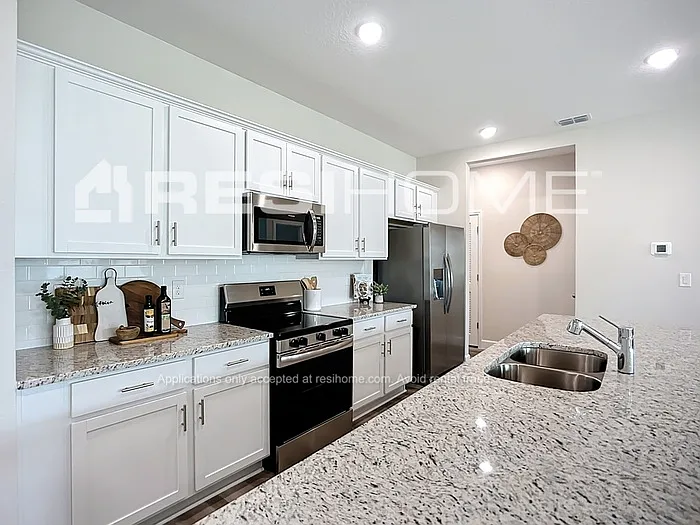 3323 Briant St — Photo 3