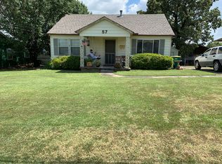 57 Sunset Dr, N Little Rock, AR 72118