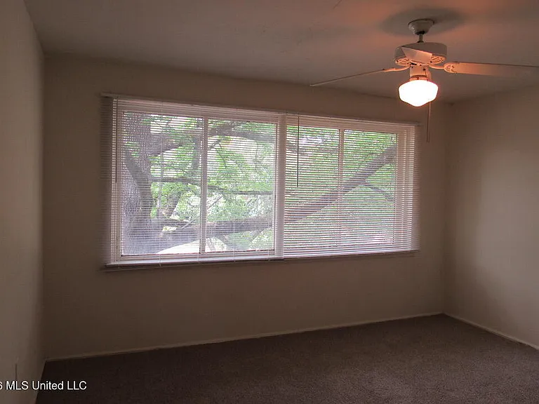 1043 Carlisle St #B6 — Photo 7