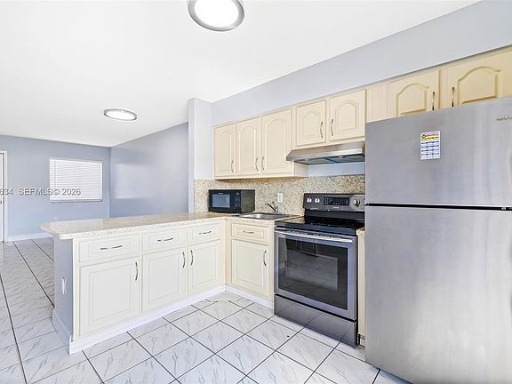 3rd image of 5400 W 21st Ct APT 402