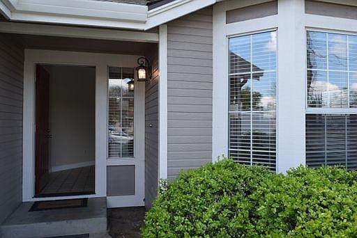 1st image of 1470 Tennis Ln