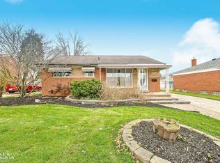 25444 Patricia Ave, Warren, MI 48091