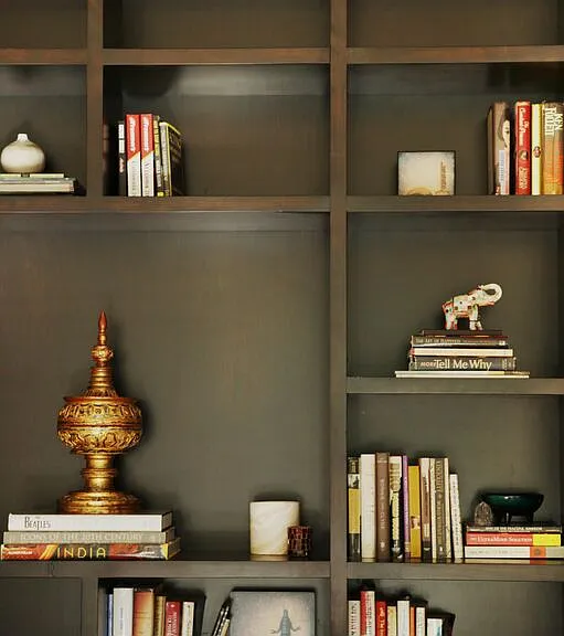 146 N La Peer Dr — Photo 18