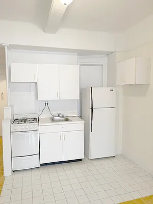 Rented by AJ Clarke | media 18