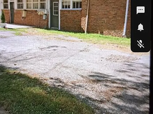 606 W Carroll St, Macomb, IL 61455