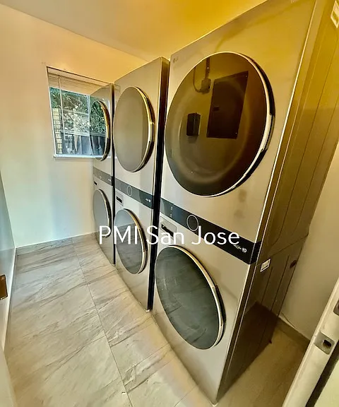 856 Monroe St - Laundry_02172026