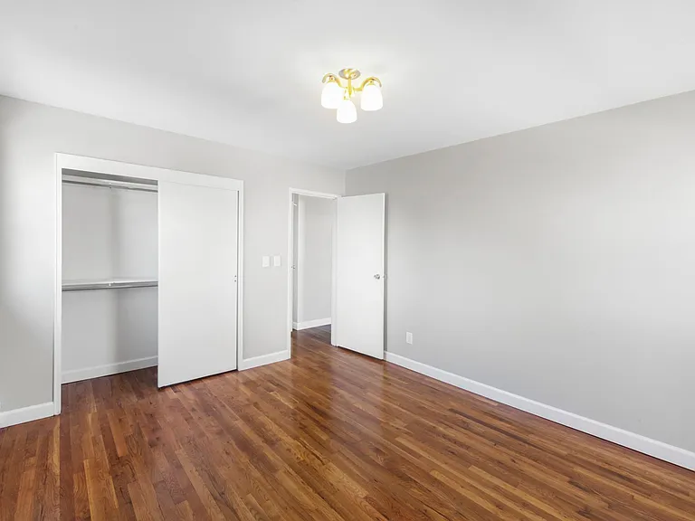 121 Pennington Ave #W2 — Photo 7