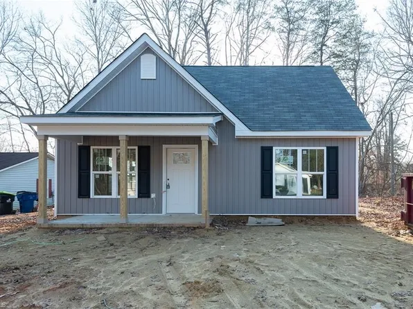 2481 Michelle Dr, Burlington, NC 27217