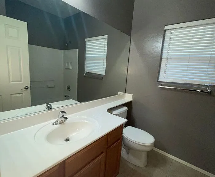 17714 W Marshall Ln — Photo 16