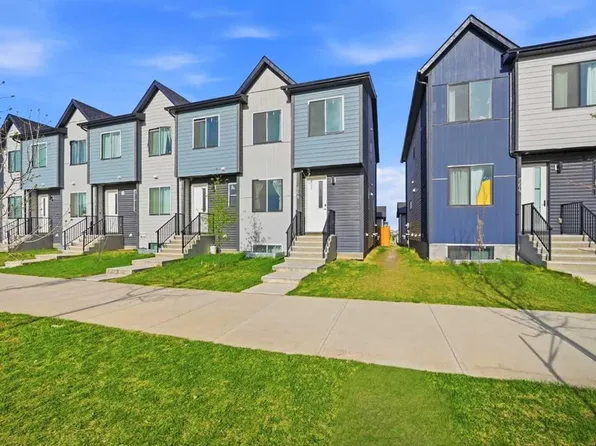 668 W Cornerstone Blvd NE, Calgary, AB T3N 1J6