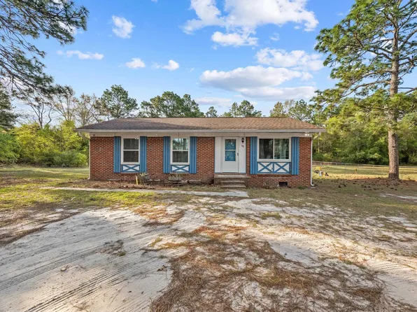 55 Crystal Springs Dr, Lexington, SC 29073