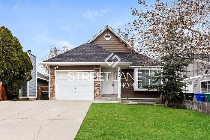 1st image of 3130 W Green Acre Dr