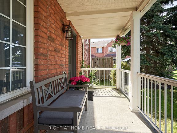 3rd image of 271 Richvale Dr S #24
