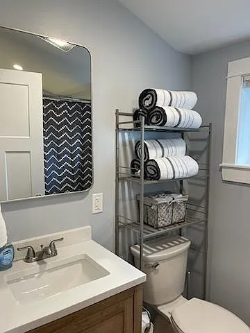 2 bed, 1216 sqft, $2,300 — Photo 3
