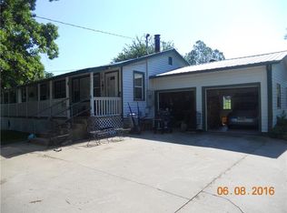 3951 N 40th St, Springdale, AR 72762