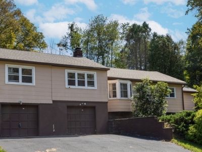 364 Creek Rd, Frenchtown, NJ, 08825