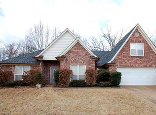 9137 Raspberry Ln, Cordova, TN 38016