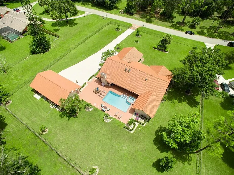 14870 Horseshoe Trce