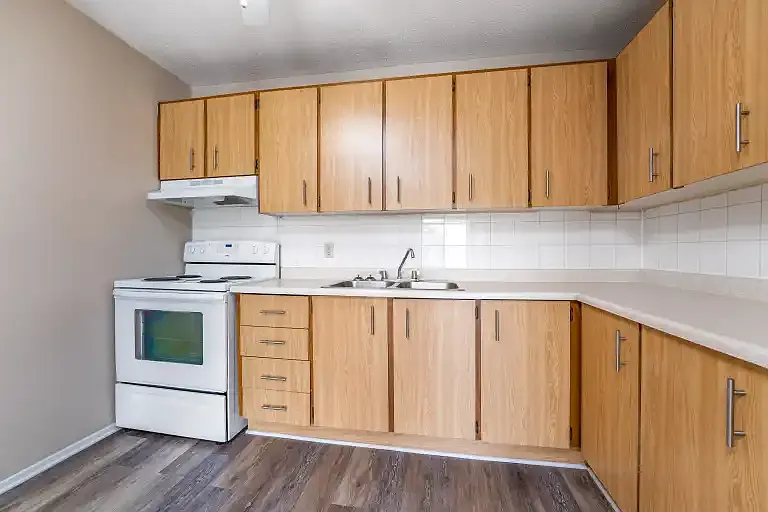 2 bed, 1.0 bath, $1,795 — Photo 4