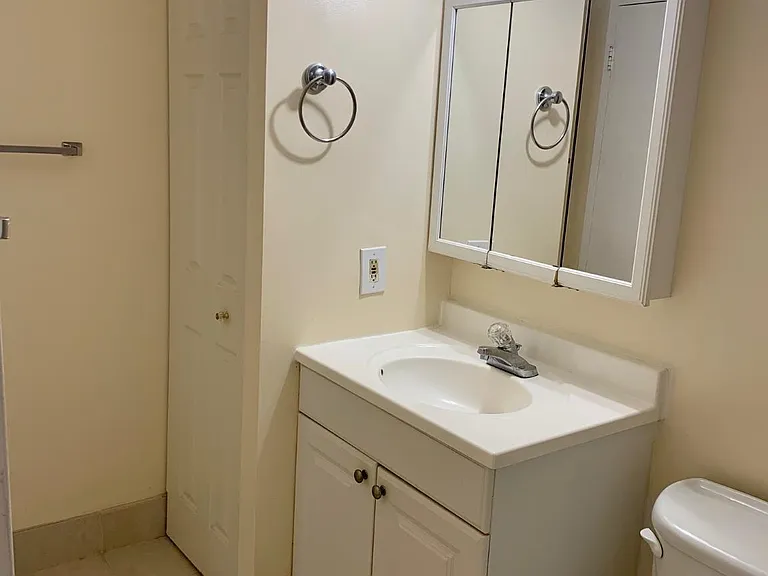 7401 Westlake Ter #610 — Photo 26