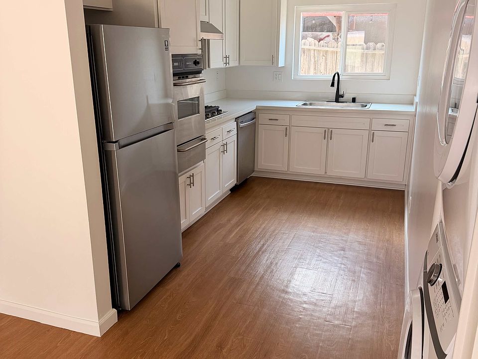 1st image of 4910 N Maywood Ave APT 3