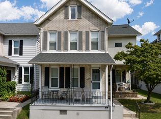 27 N 6th St FRONT W46, Emmaus, PA 18049