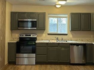 321 3rd St W #B, Menomonie, WI 54751