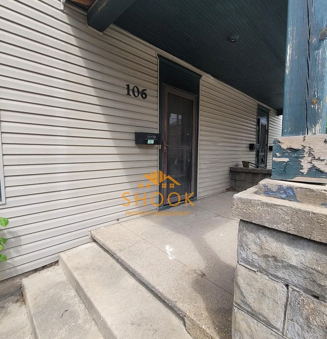 104 S 7th St — Photo 2