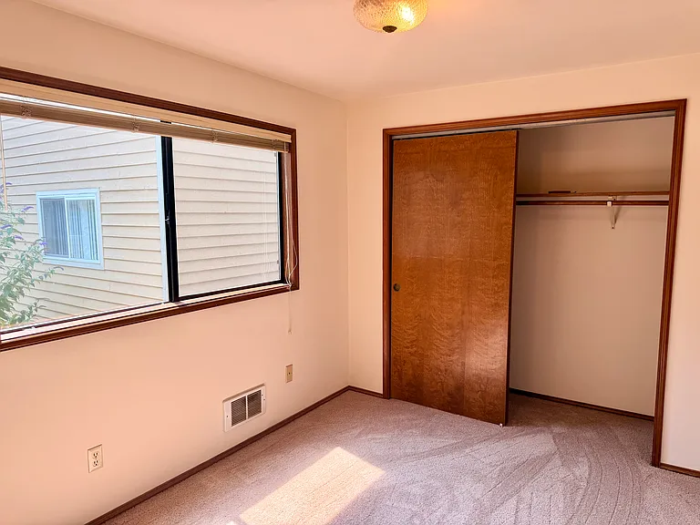 9407 Linden Ave N #A — Photo 16