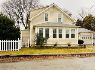 73 Becker Ave, Riverside, RI 02915