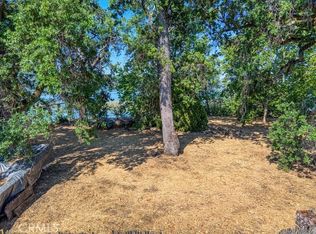 14089 Lakeshore Dr, Clearlake, CA