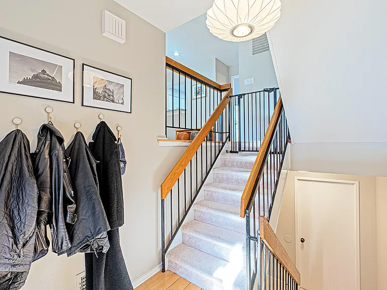 11502 Sunder Ct — Photo 3