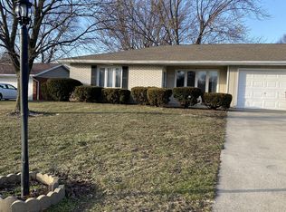 1698 Edgewood Dr, Lima, OH