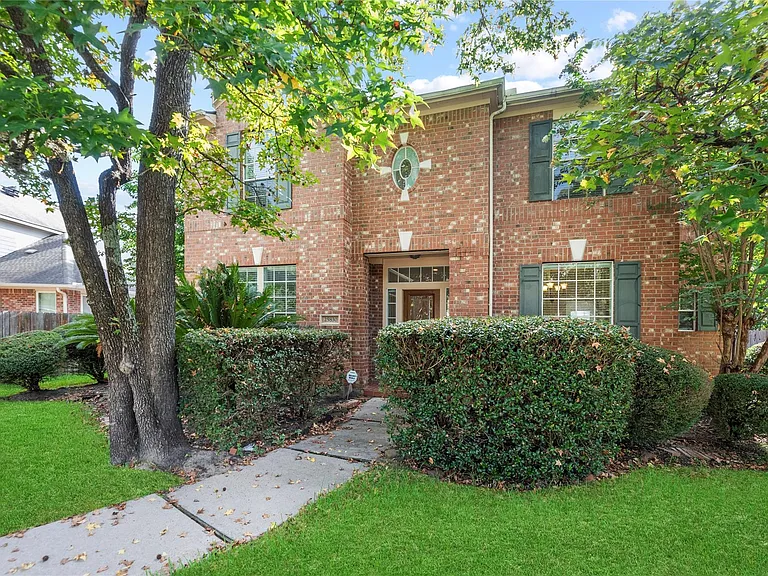 25830 Clear Springs Way — Photo 2