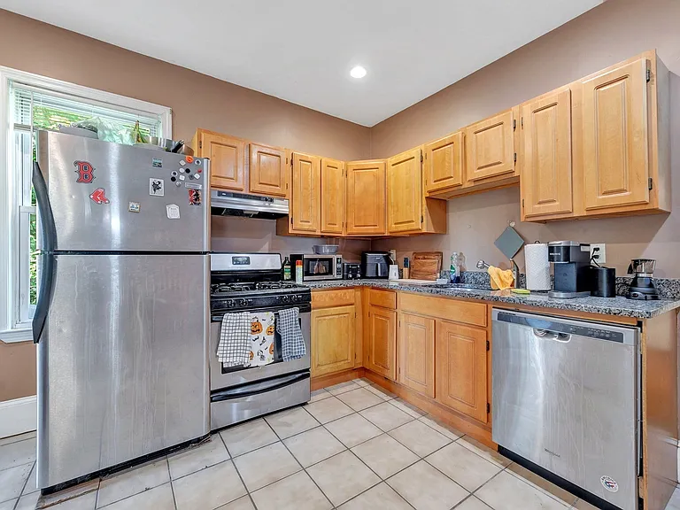 22 Fisher Ave #3 — Photo 4
