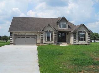 1970 Rolling Meadow Ln, Chapel Hill, TN 37034