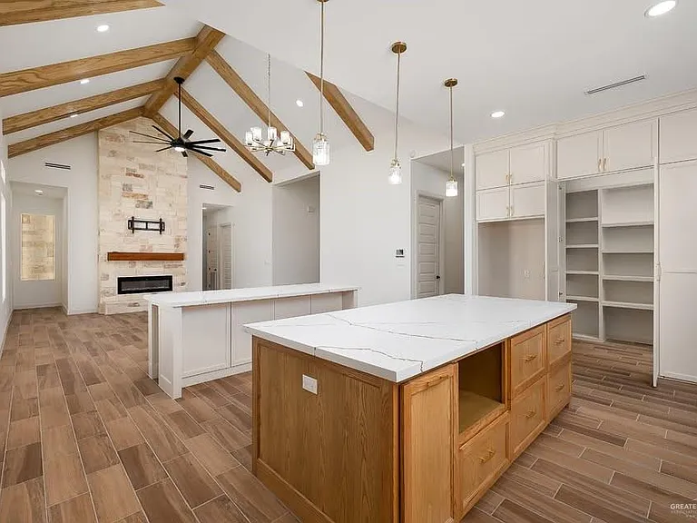 8100 Coyote Dr — Photo 6