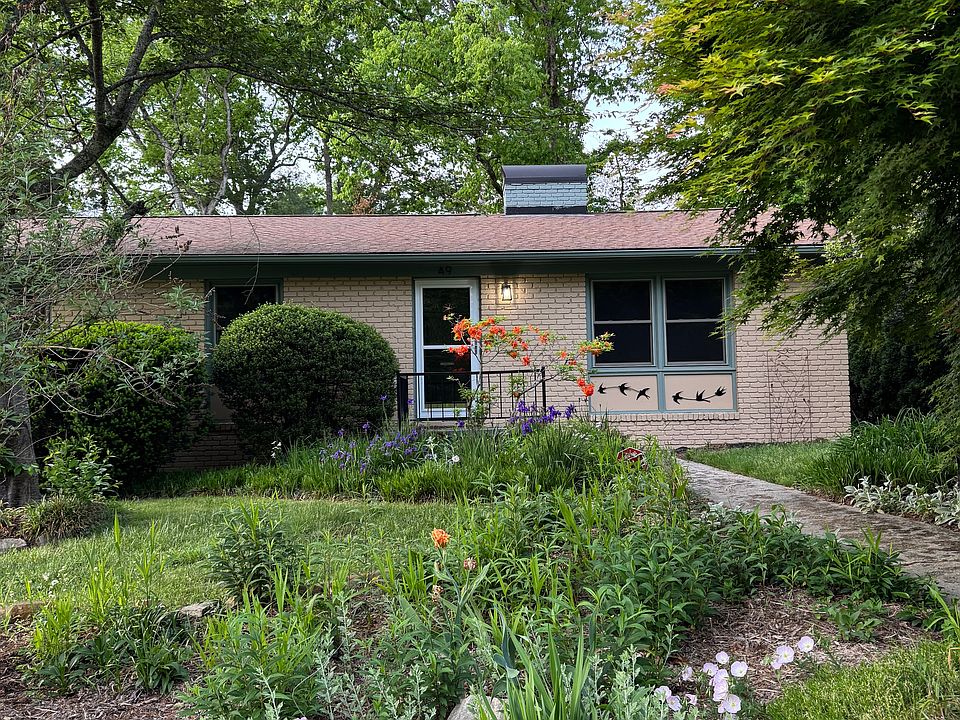 1st image of 49 Rosewood Ave