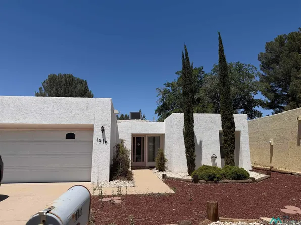 1516 Mountain Shadow Dr, Carlsbad, NM 88220