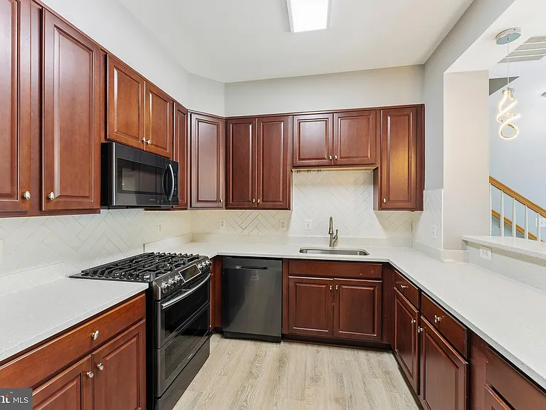 13949 Hollow Wind Way #201 — Photo 11