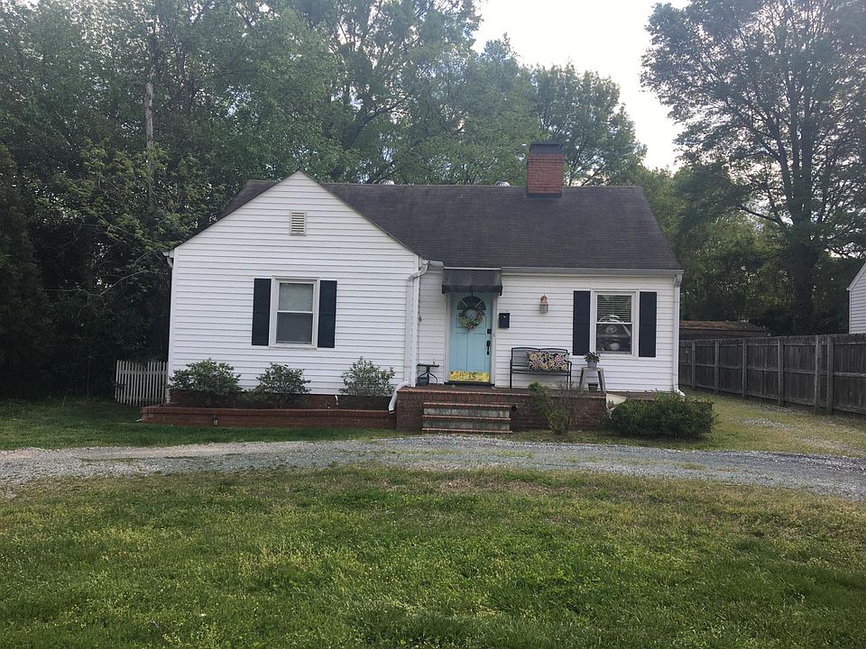 1st image of 205 W Cornwallis Dr
