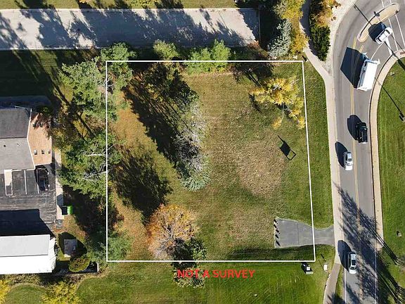 3rd image of 1750 Spring St