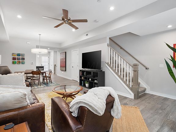 2nd image of 105 N 6th St #Townhouse 71