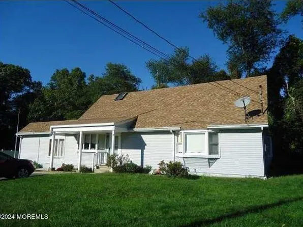 9 New York Court, Jackson, NJ 08527