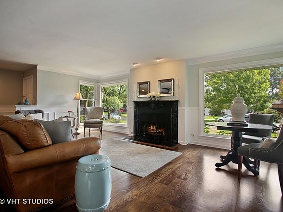 2nd image of 6140 N Knox Ave