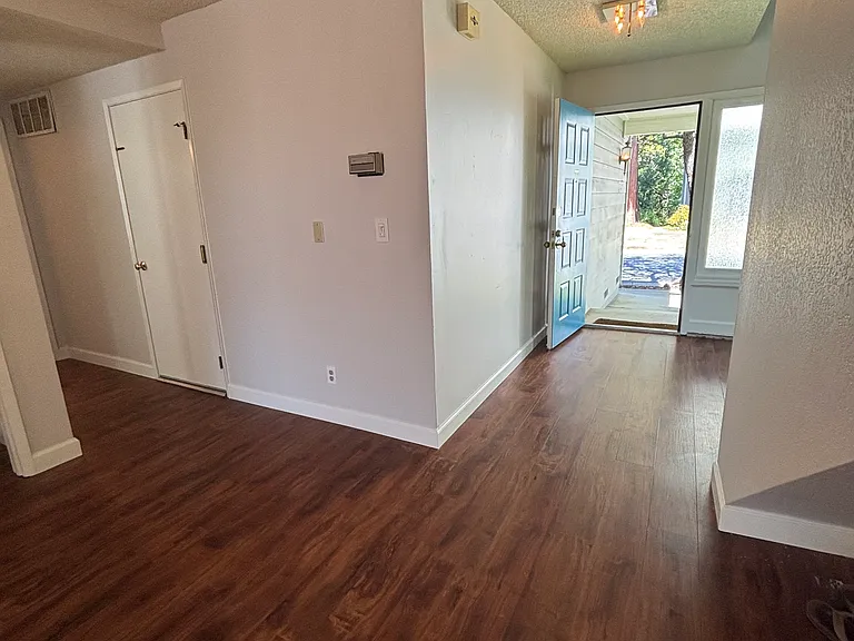 151 Stoney Creek Rd — Photo 10