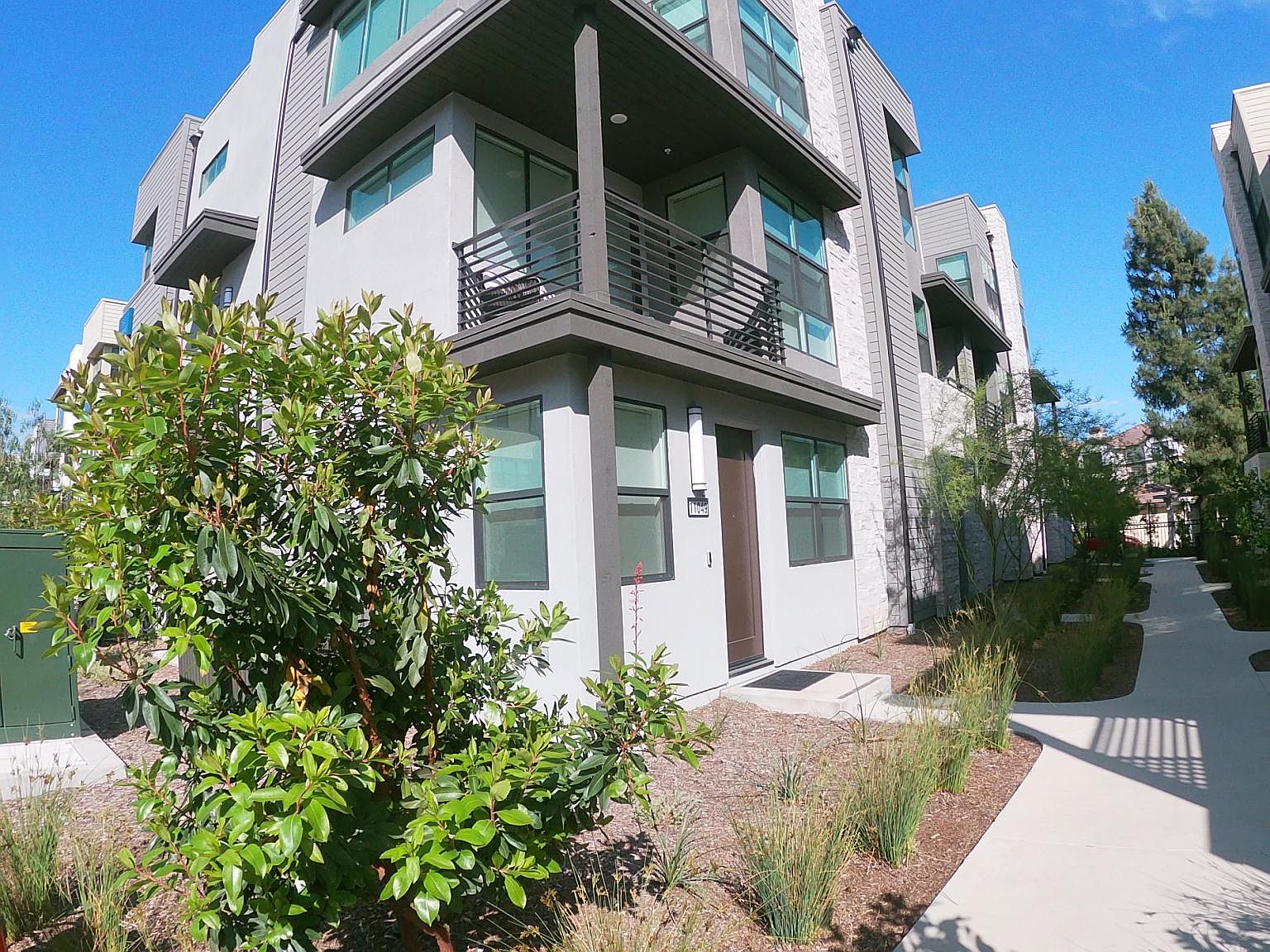 11049 Momentum Dr, Rancho Cucamonga, CA 91730 Zillow