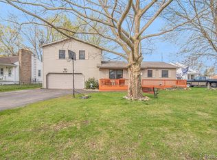 4078 Mitchell Dr, Flint, MI 48506