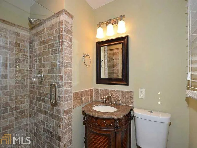 1019 Crane Rd NE — Photo 15