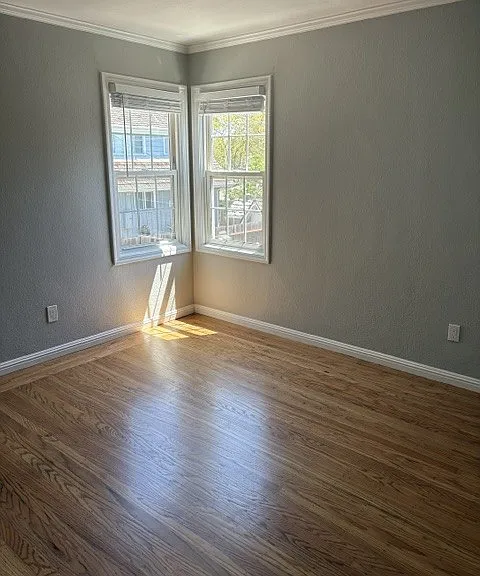 139 Claremont Ave — Photo 3